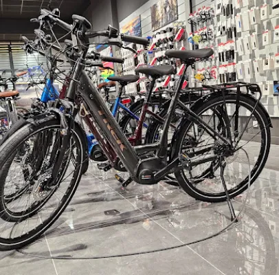 vélos en exposition à Domont dans le Val d'Oise 95